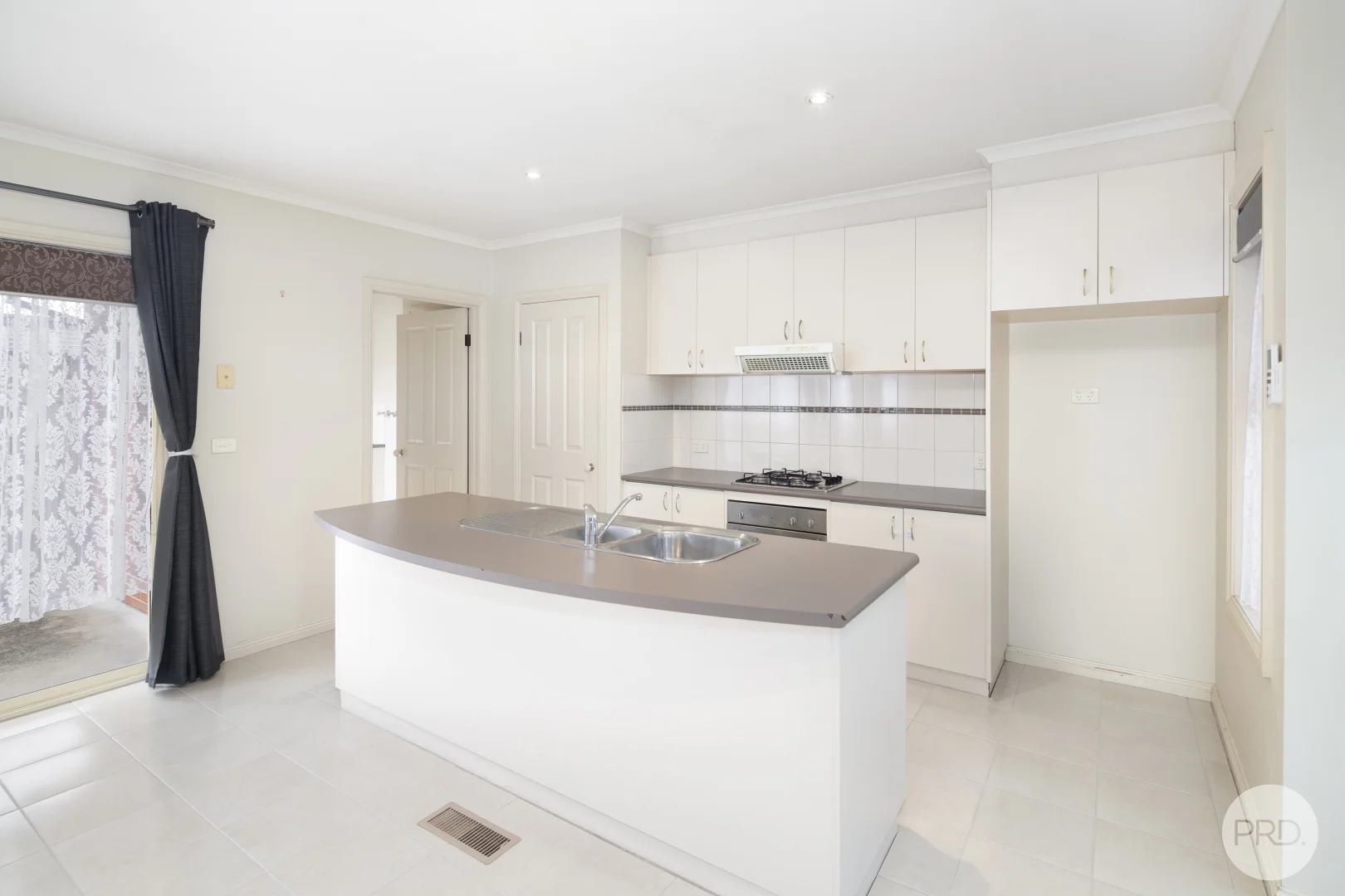 Additional image 4 of 2/823 Barkly Street, Mount Pleasant VIC 3350