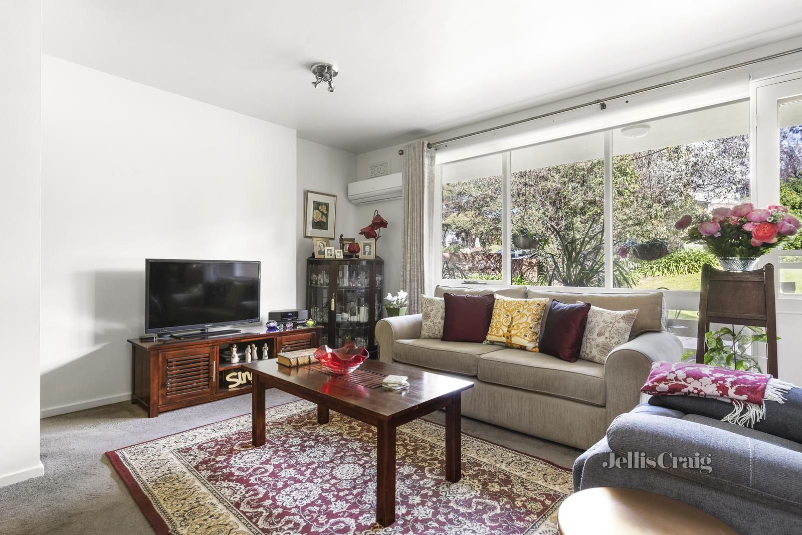 1/8-14 Grimshaw Street, Greensborough VIC 3088, Image 2