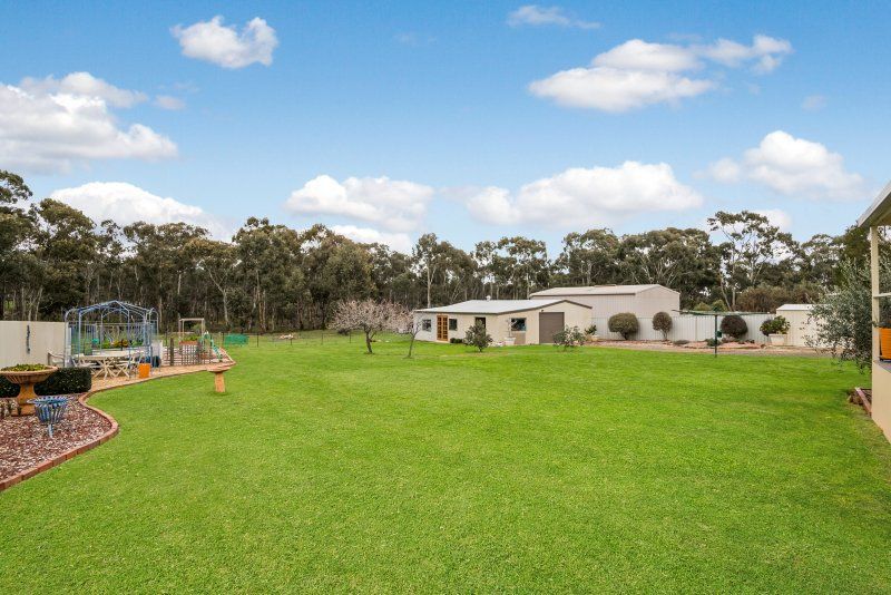 215 Sailors Gully Road, Sailors Gully VIC 3556, Image 1