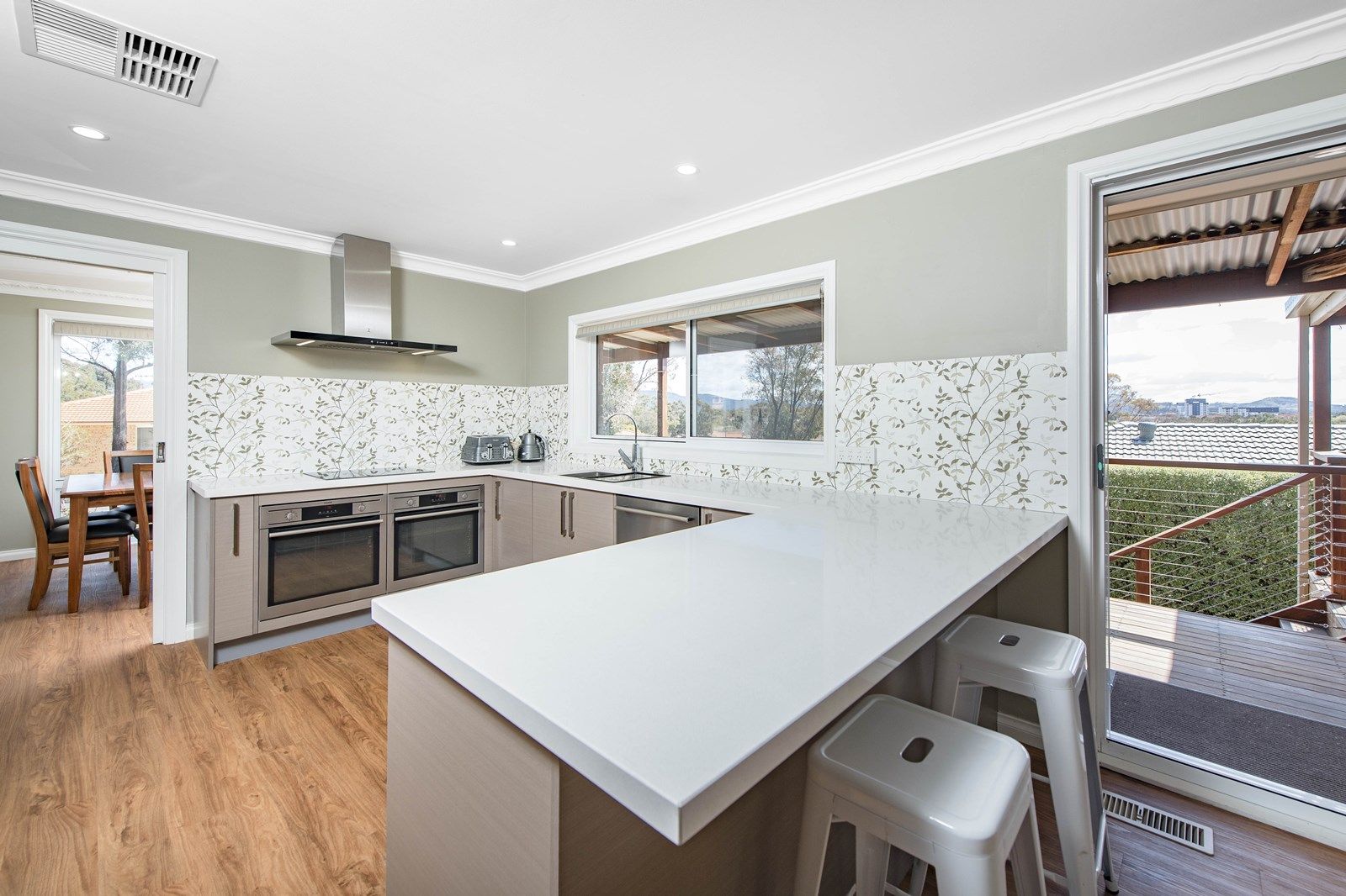 75 Kingscote Crescent, Bonython ACT 2905, Image 2