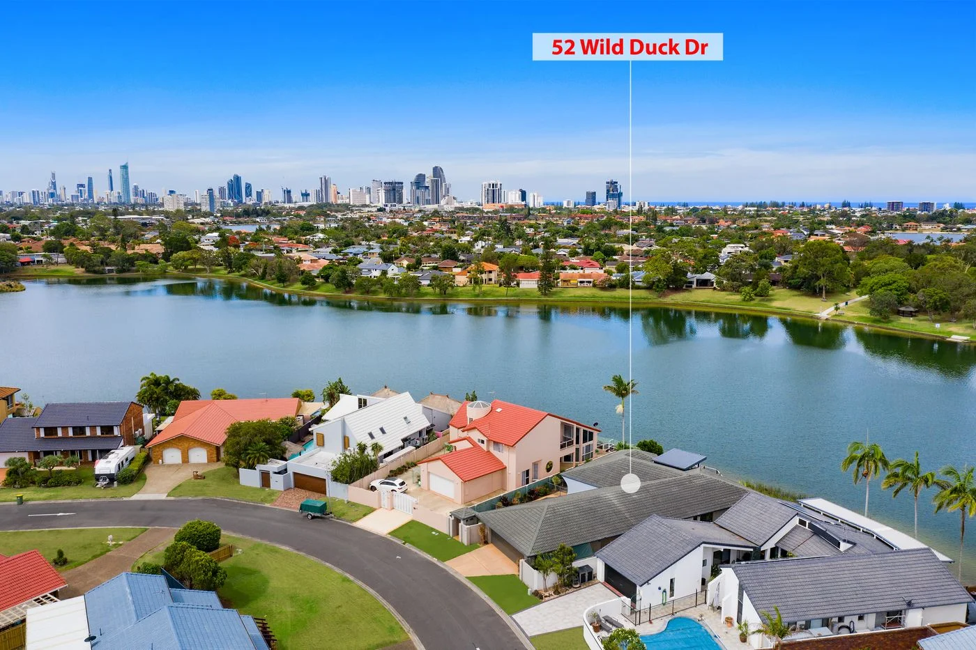 52 Wild Duck Dr, Mermaid Waters QLD 4218
