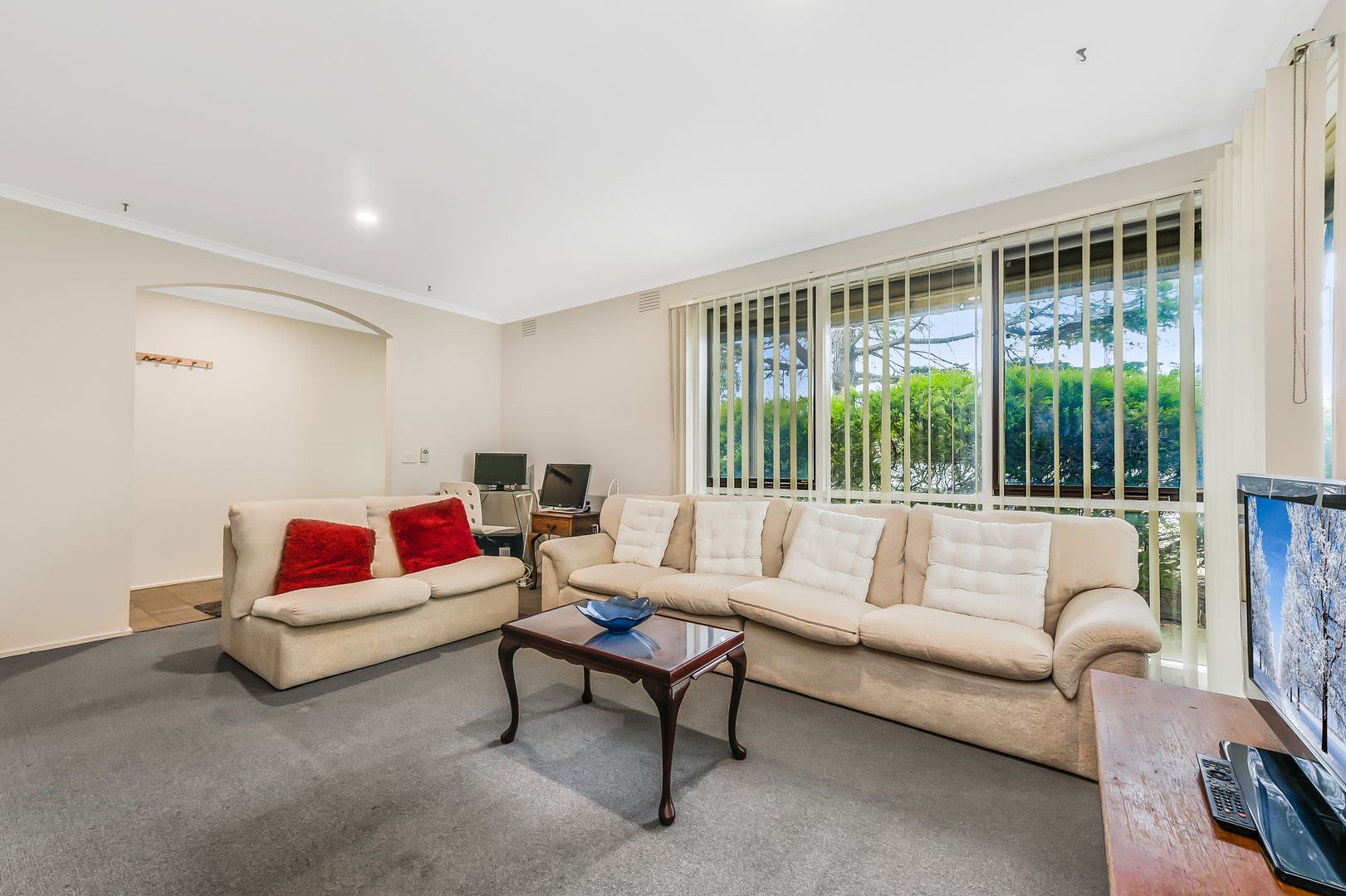 2 Shearwater Drive, Carrum Downs VIC 3201, Image 2