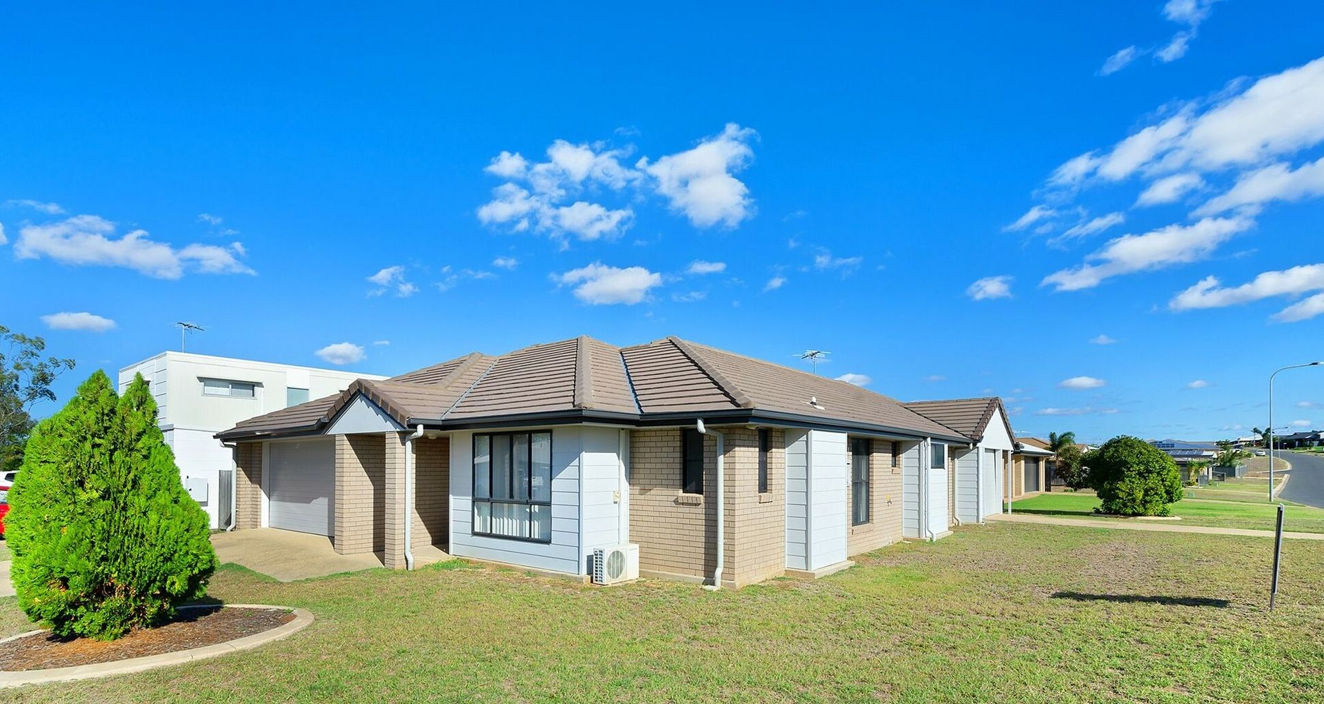 2 Tippett Crescent, Gracemere Property History & Address Research