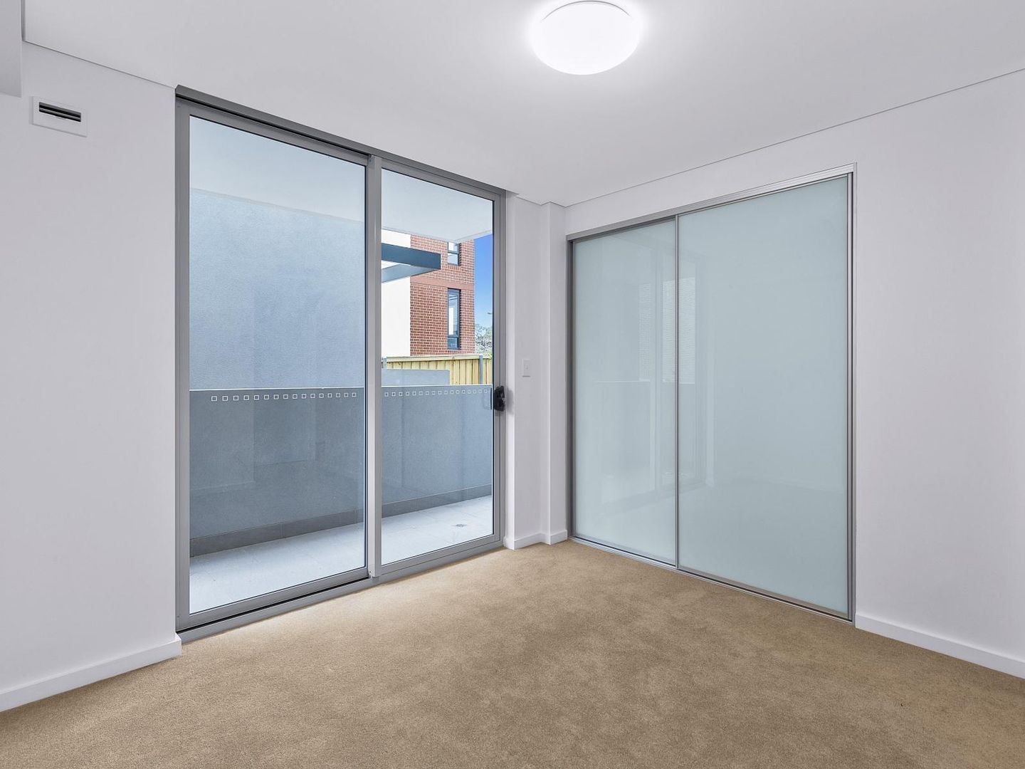 4/42C Kent Street, Epping NSW 2121, Image 2