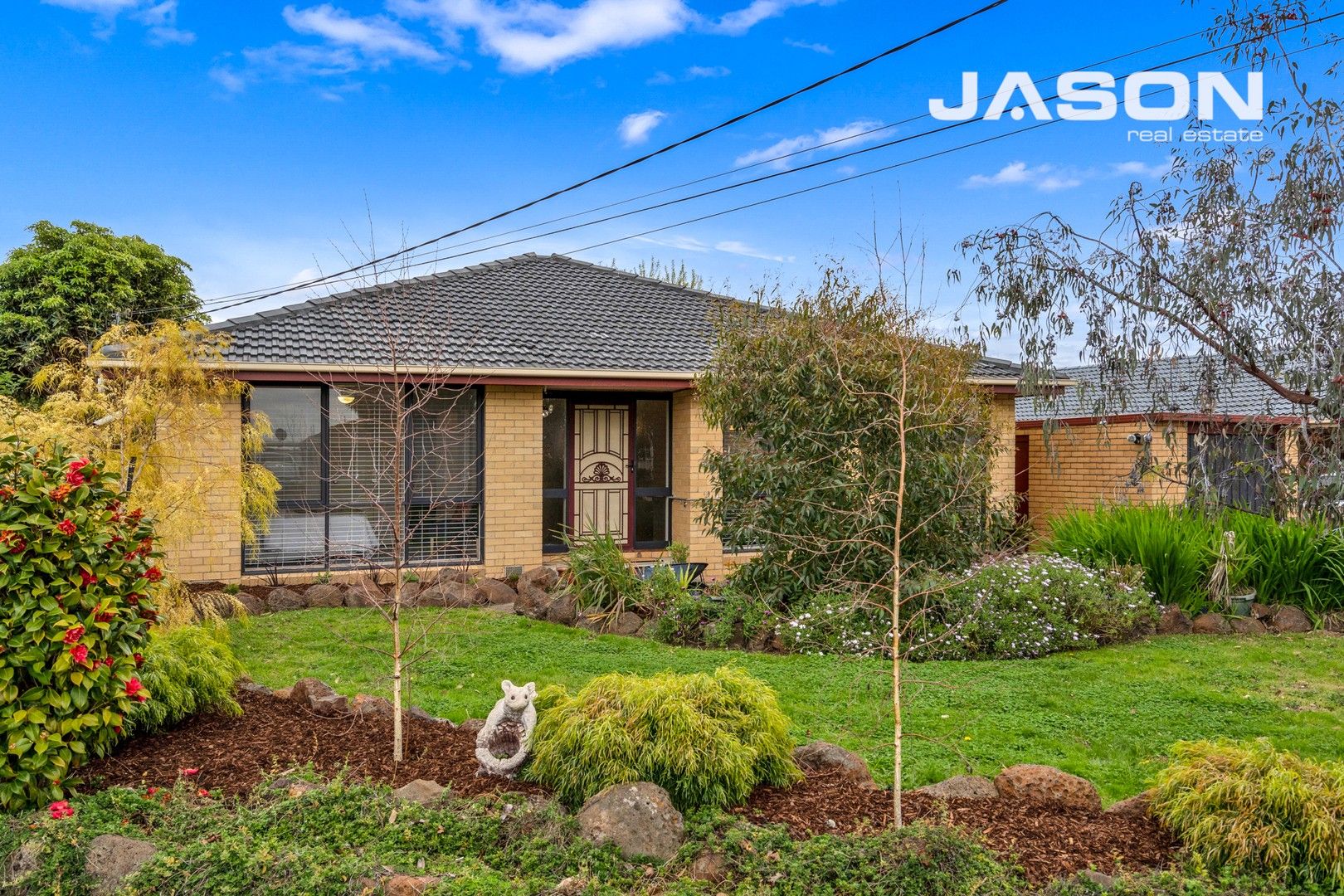 8 Calshot Grove, Gladstone Park VIC 3043, Image 0