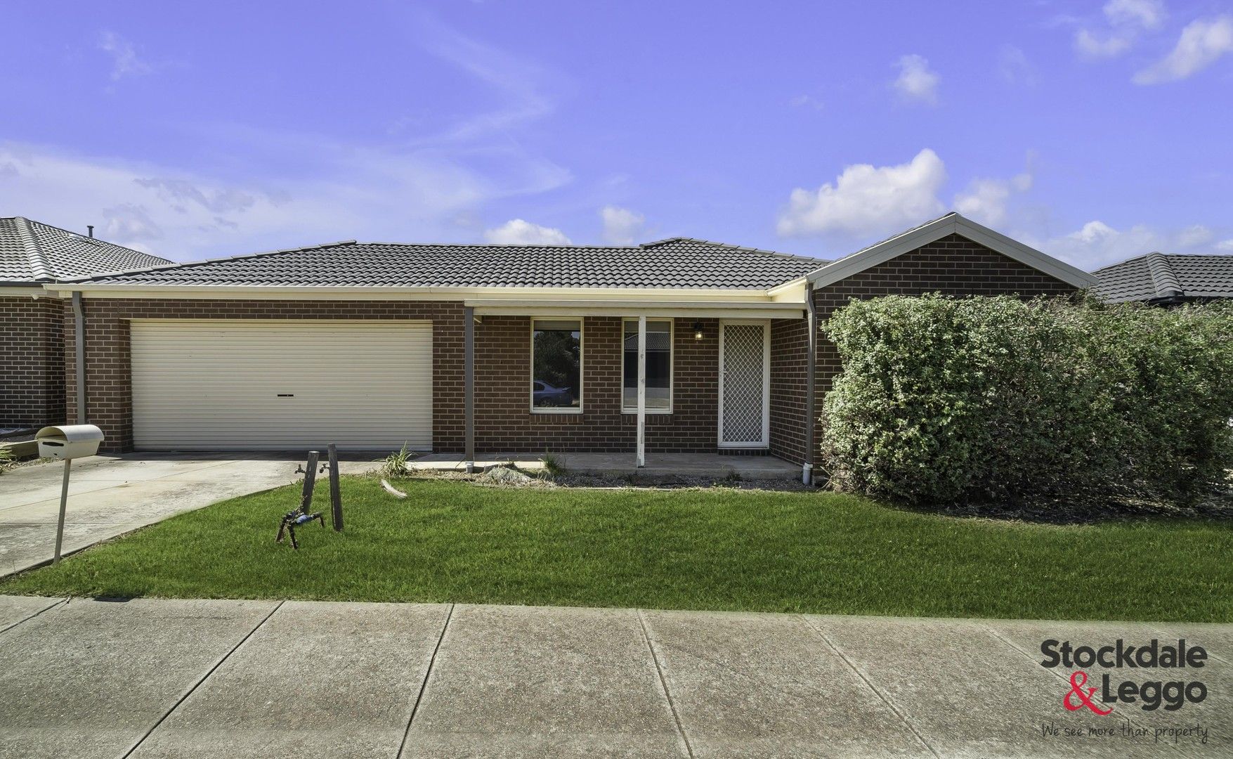 3 bedrooms House in 36 Brockwell Crescent MANOR LAKES VIC, 3024