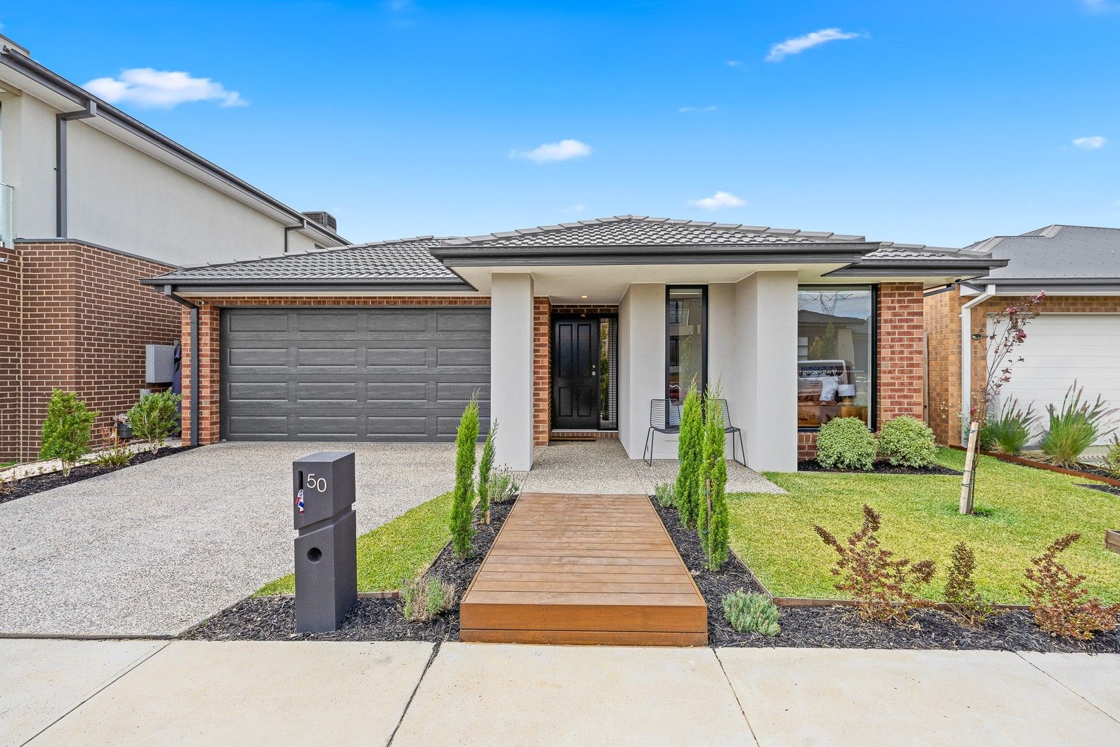 4 bedrooms House in 50 Scenery Drive CLYDE NORTH VIC, 3978