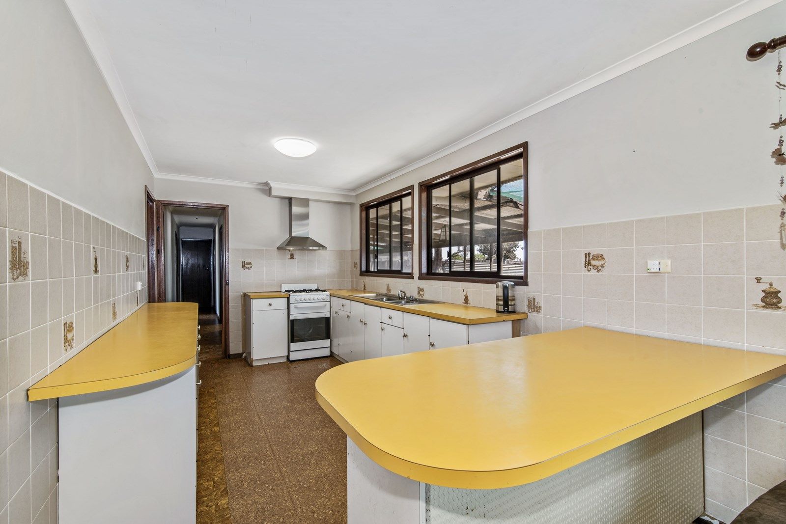 10 Musty Lane, Sebastian VIC 3556, Image 2