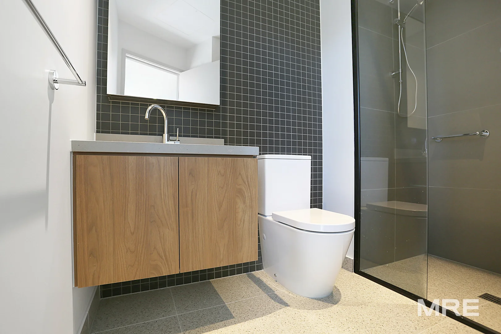 Additional image 8 of 907/138 Ferrars Street, South Melbourne VIC 3205