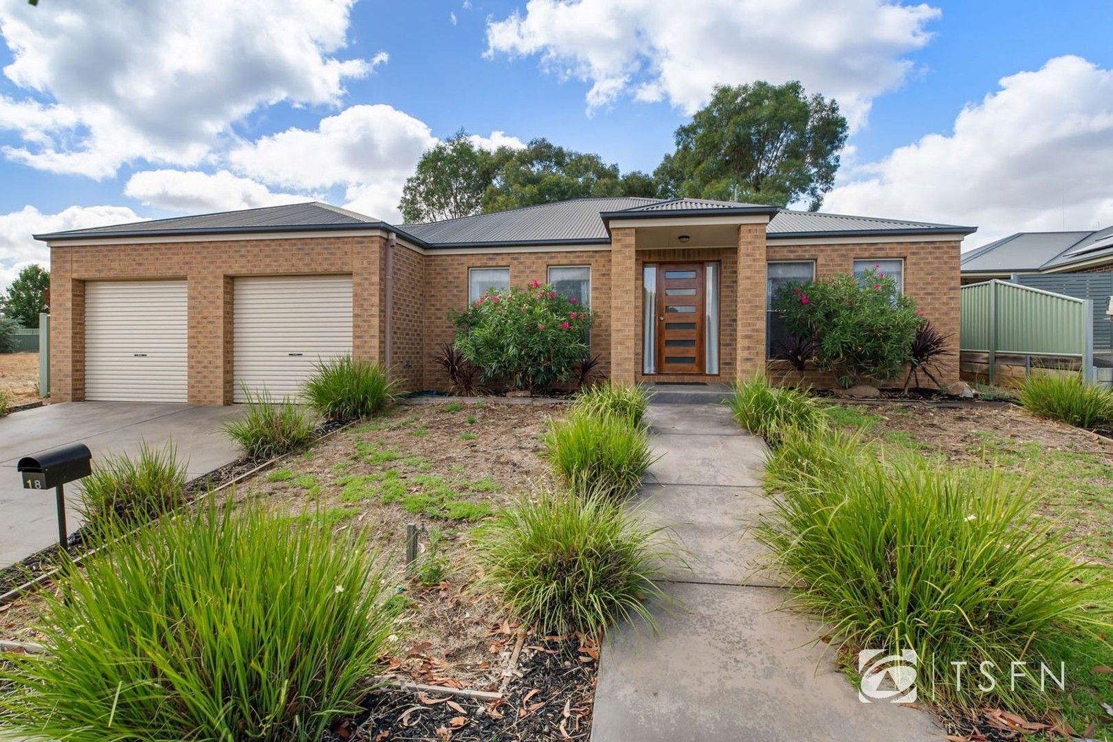 18 Rathlin Avenue, Junortoun VIC 3551, Image 0