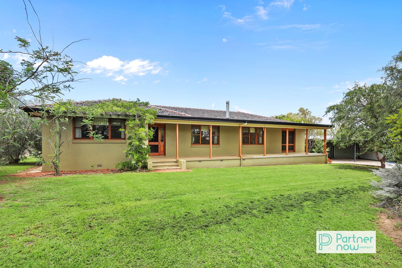 Tamworth NSW 2340 4 beds house for Rent, 1,100 16776360 Domain