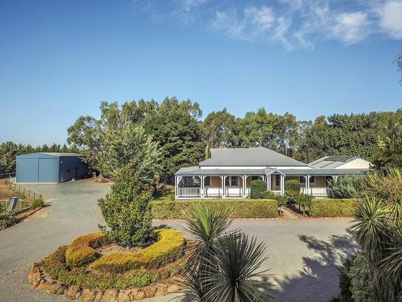 421 Central Avenue, Shepparton East VIC 3631