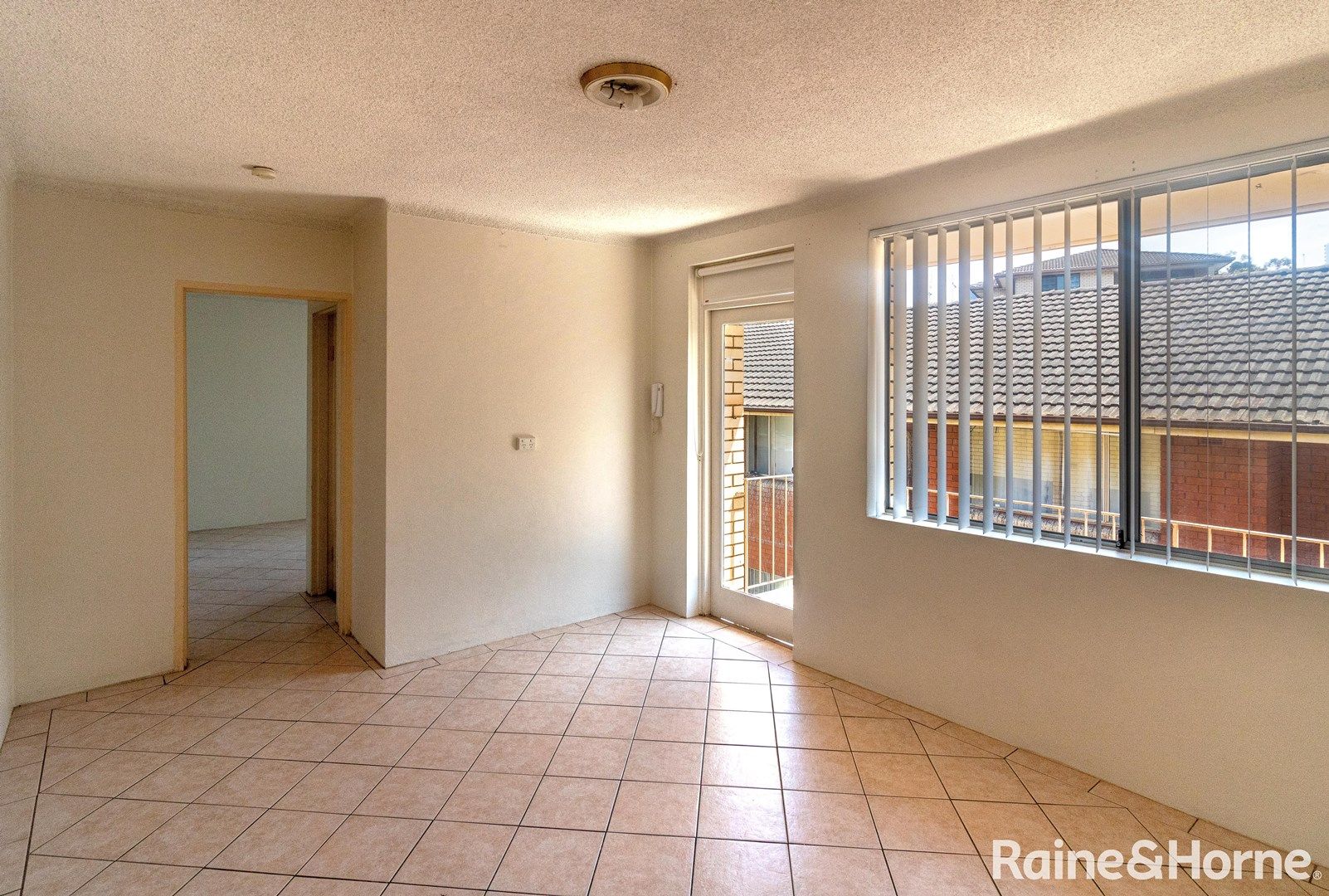 1 bedrooms Apartment / Unit / Flat in 8/20 Wigram Street PARRAMATTA NSW, 2150