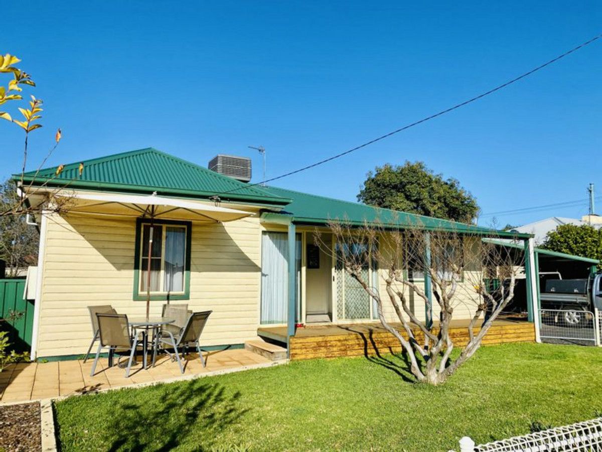 3 bedrooms House in 6 Gowrie Avenue DUBBO NSW, 2830