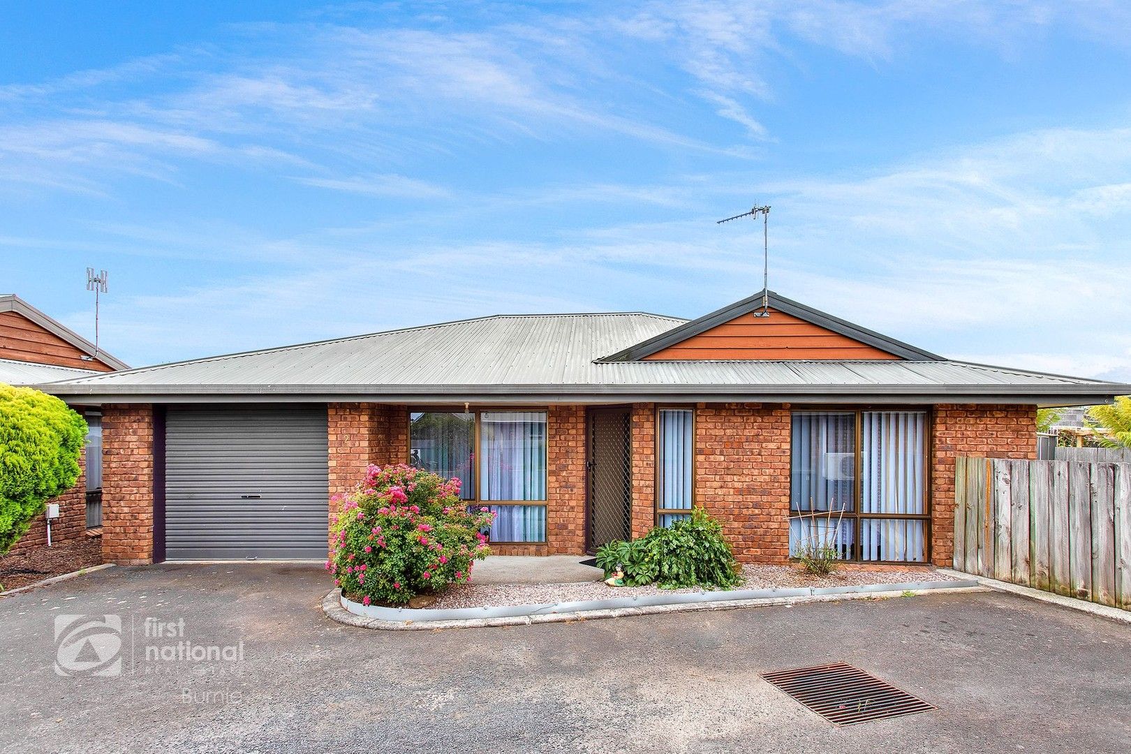 2 bedrooms Apartment / Unit / Flat in 2/5 Brady Place SOMERSET TAS, 7322