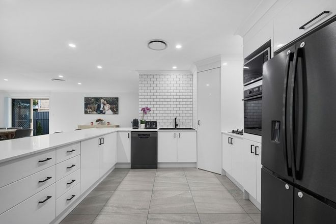 19 Aleisha Court Redcliffe 4020 - Image 5