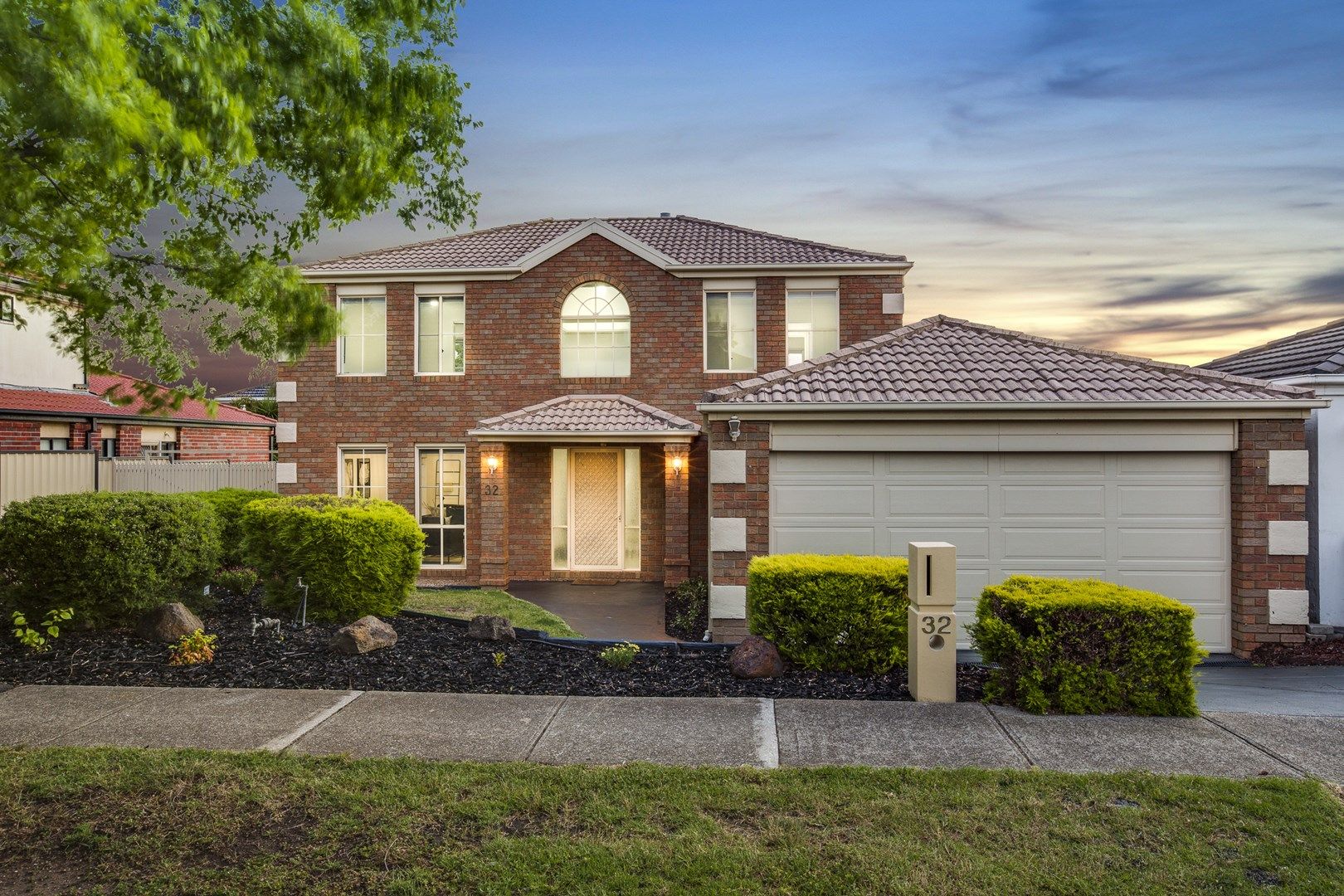 32 Queens Parade, Hillside VIC 3037, Image 0