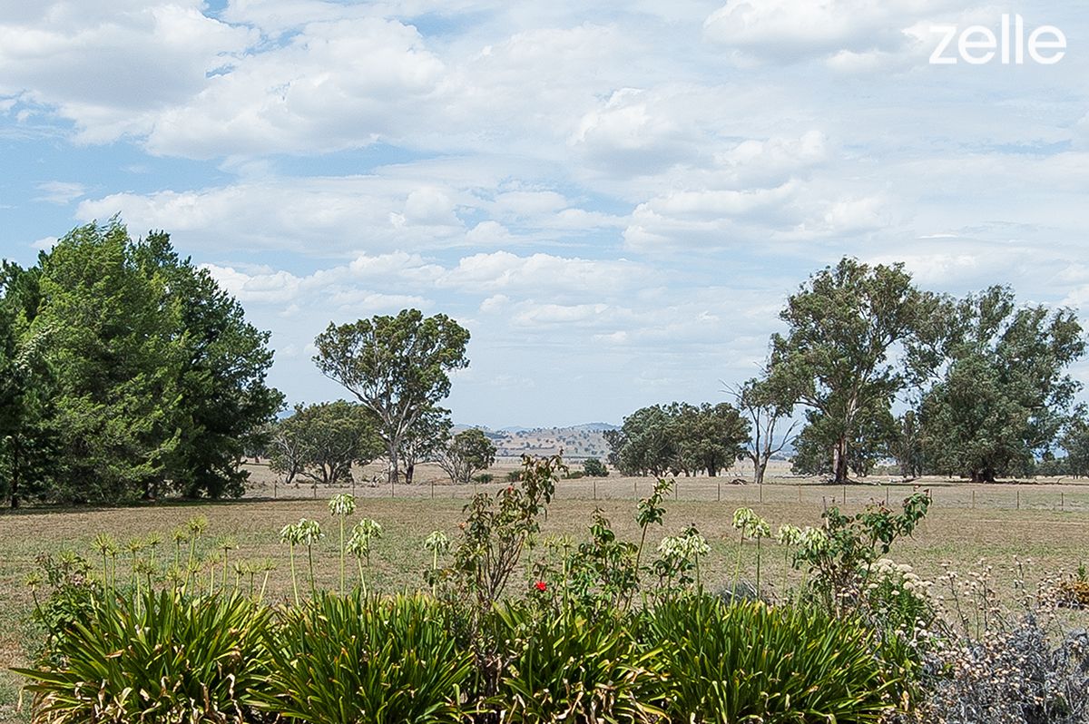 76 Mitchell Road, Table Top NSW 2640, Image 0