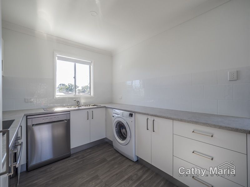 2 Barclay Avenue, Mannering Park NSW 2259