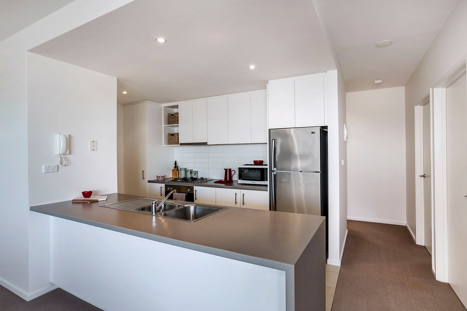 502/72 Altona Street, Kensington VIC 3031, Image 2