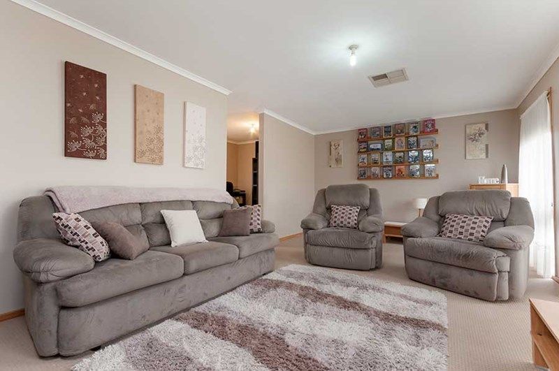 16 LONGTOWN COURT, Craigieburn VIC 3064 House For Rent Domain