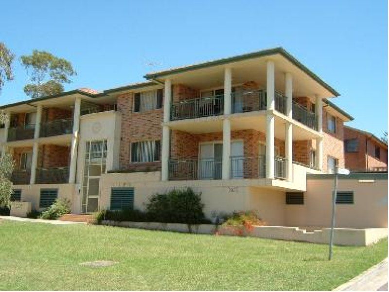 2 bedrooms Apartment / Unit / Flat in 3/1 Cole Street HURSTVILLE NSW, 2220