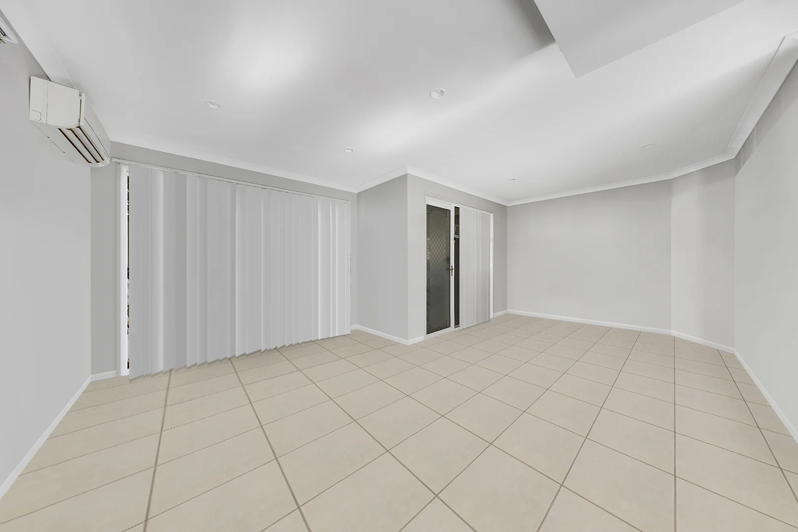 Additional image 4 of 1/14 Fowler Street, West Gladstone QLD 4680