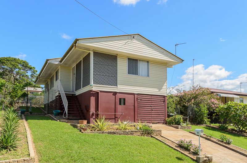 28 Squire St, Toolooa QLD 4680, Image 0