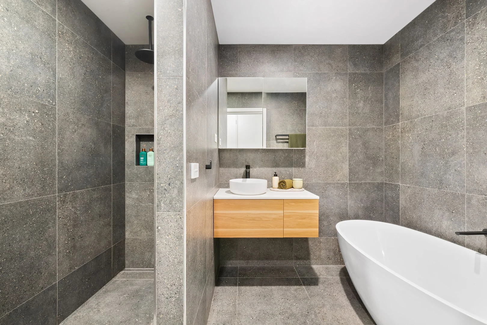 Additional image 12 of 17 Lena Street, Viewbank VIC 3084