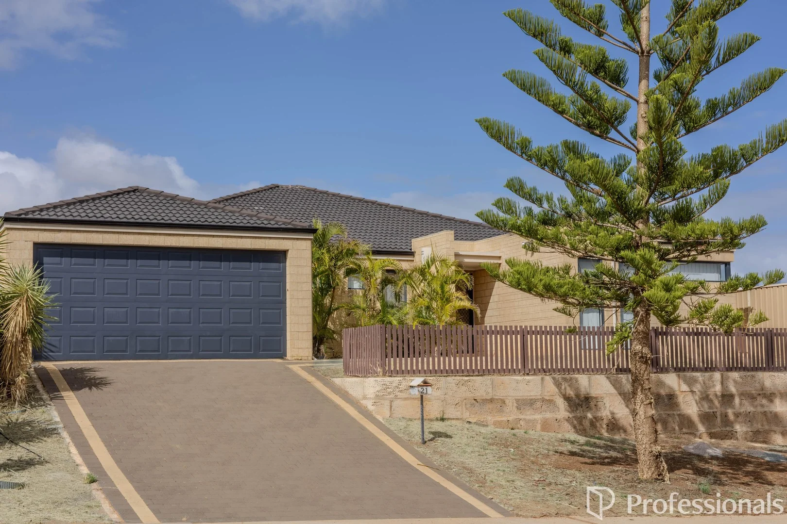 21 Sail Boulevard, Sunset Beach WA 6530