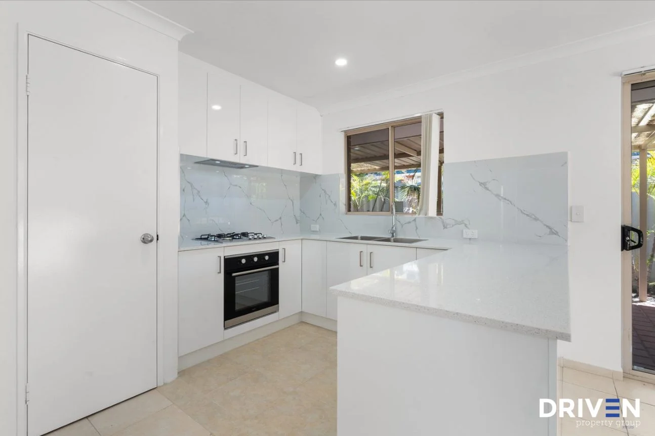 18 Blue Grove, Alexander Heights WA 6064