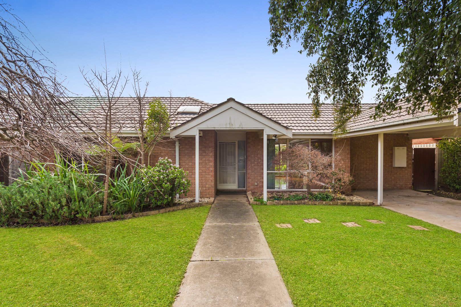 21 Mock Street, Forest Hill VIC 3131, Image 2