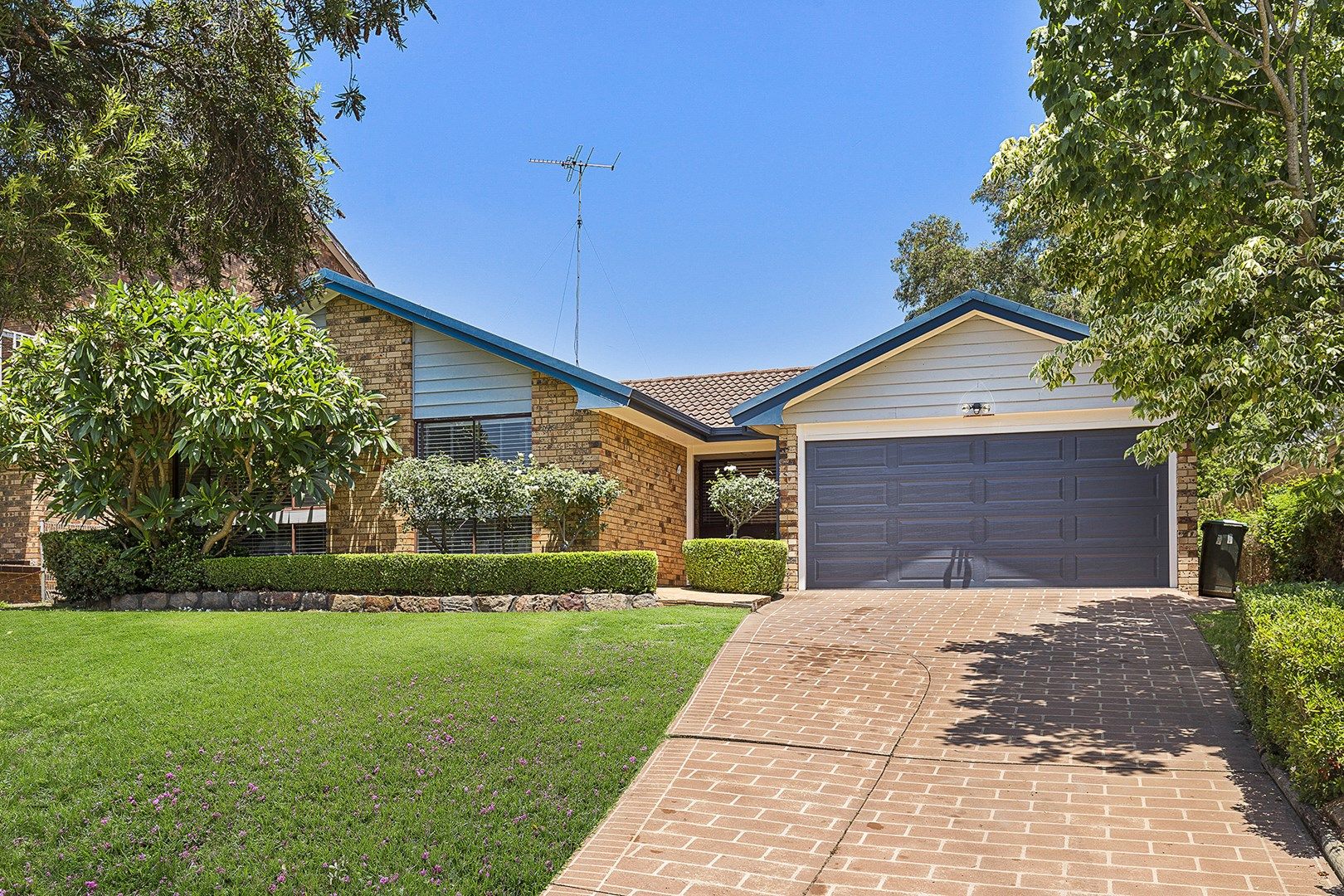 23 Magnolia Avenue, Baulkham Hills NSW 2153, Image 0