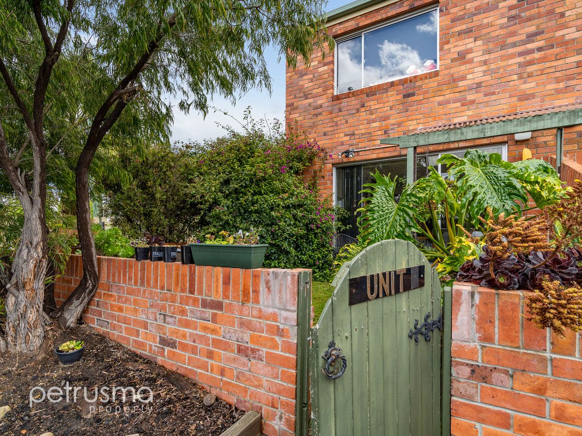 1/12 Wentworth Street, Bellerive Property History & Address Research