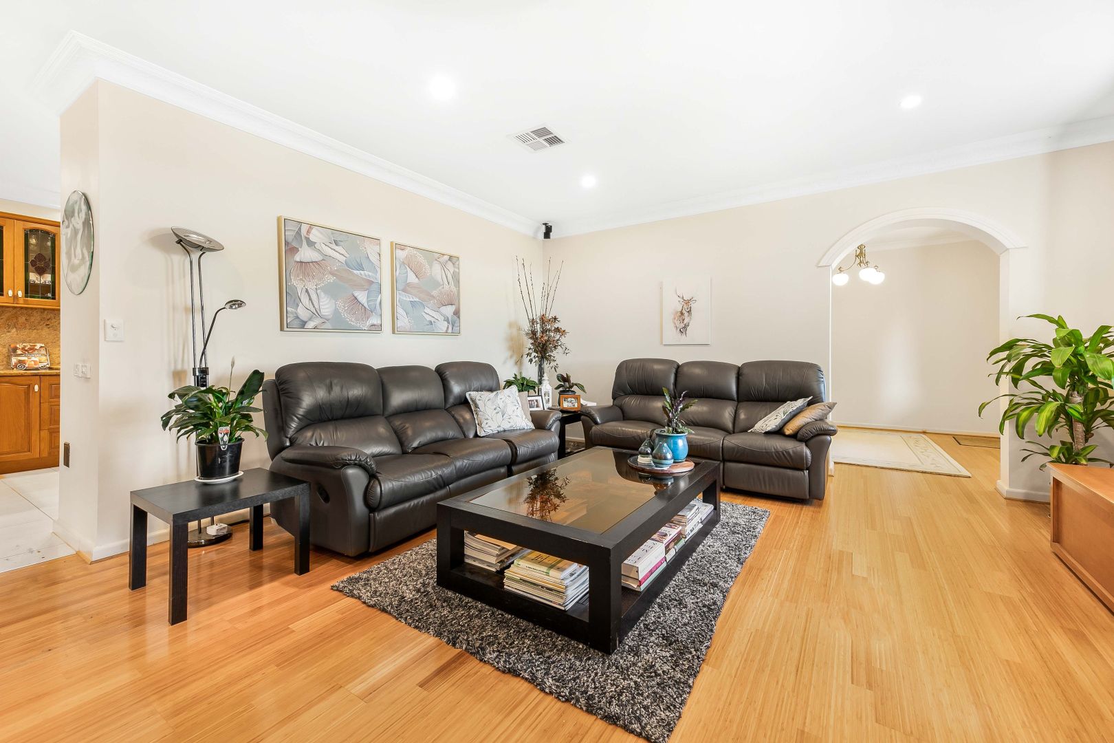 90 Elvian Road, Woori Yallock VIC 3139 House for Sale 2,200,000