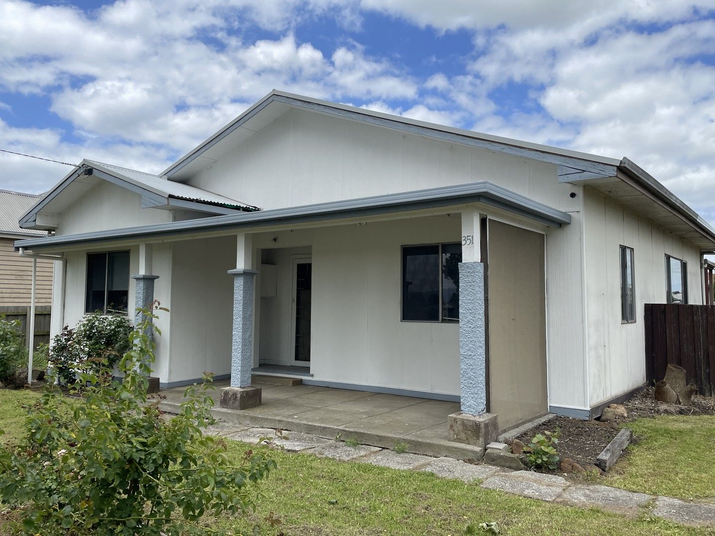 4 bedrooms House in 351 Commercial Road YARRAM VIC, 3971