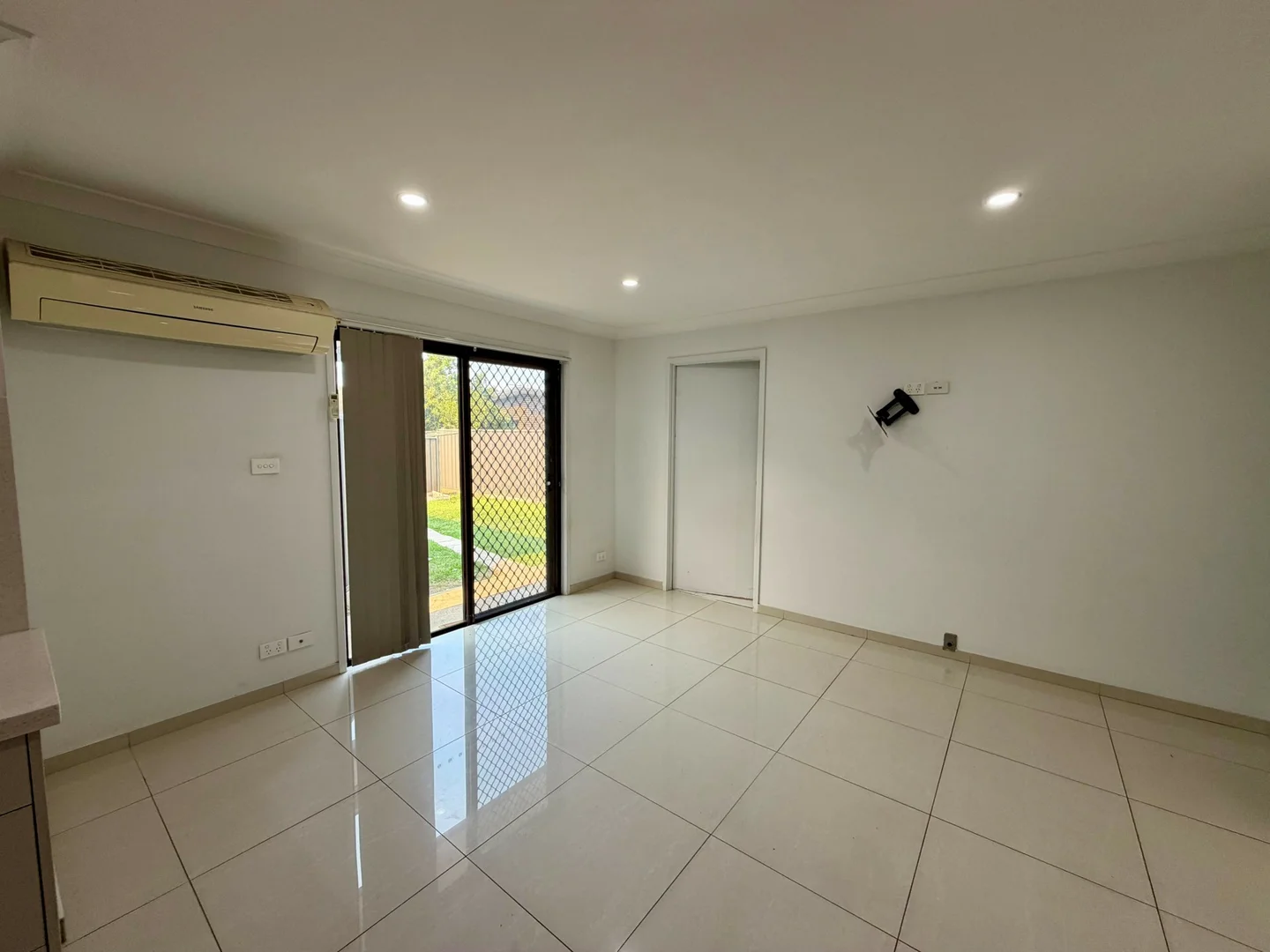 Additional image 3 of 130 Explorers Way, St Clair NSW 2759