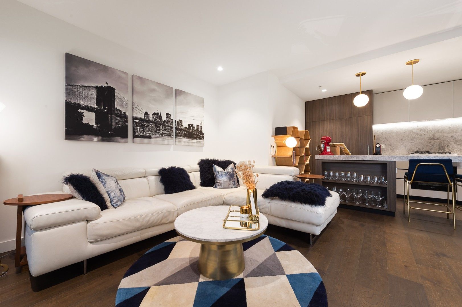2 bedrooms Apartment / Unit / Flat in 411/60 Dorcas Street SOUTHBANK VIC, 3006