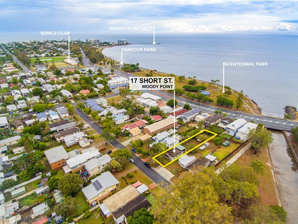 17 Short Street, Woody Point QLD 4019