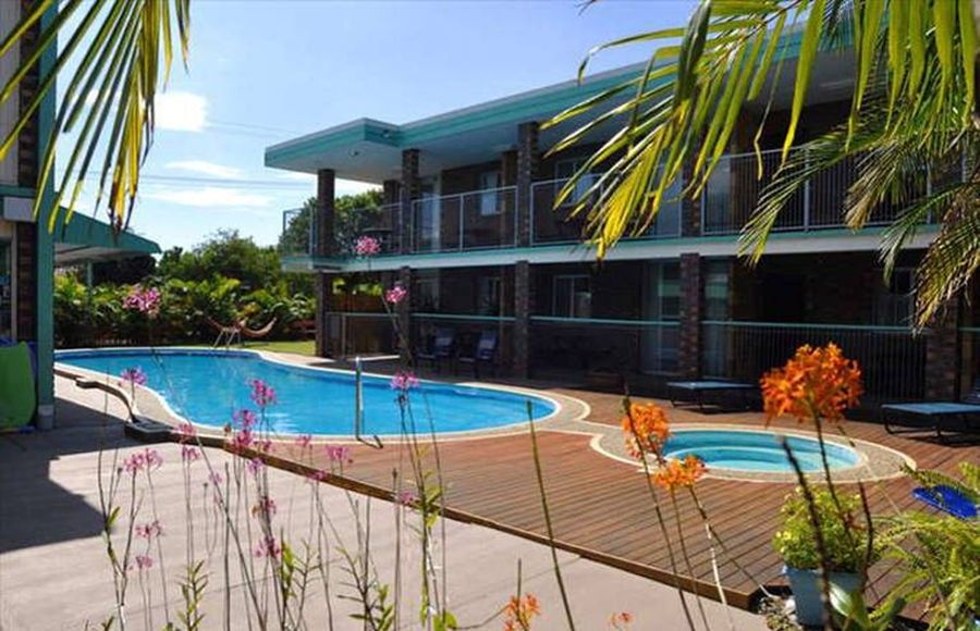 7 3 7 Columbus Circuit Coffs Harbour Nsw 2450 Apartment For Rent 260 Domain