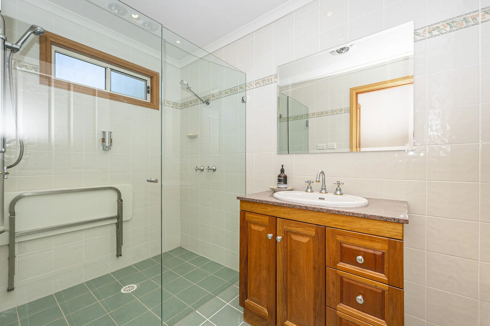 Additional image 9 of 1/636 Lovedale Road, Lovedale NSW 2325