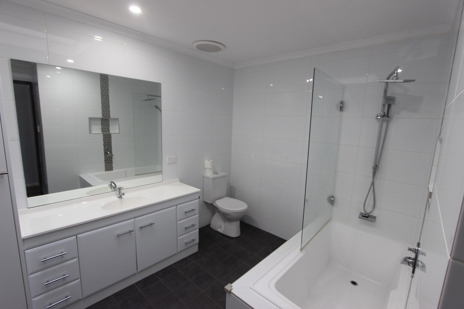 3/5 Corbett Place, Millars Well WA 6714, Image 0