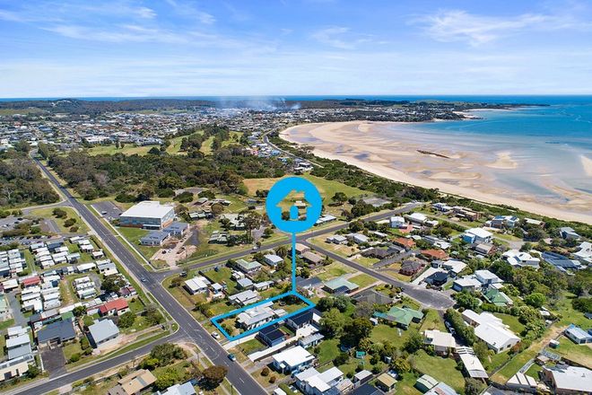 Picture of 4 Pitcairn Street, PORT SORELL TAS 7307