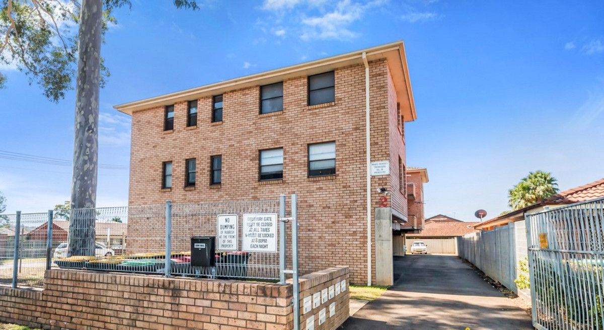 2 bedrooms Apartment / Unit / Flat in 4/2 Stafford Street MINTO NSW, 2566