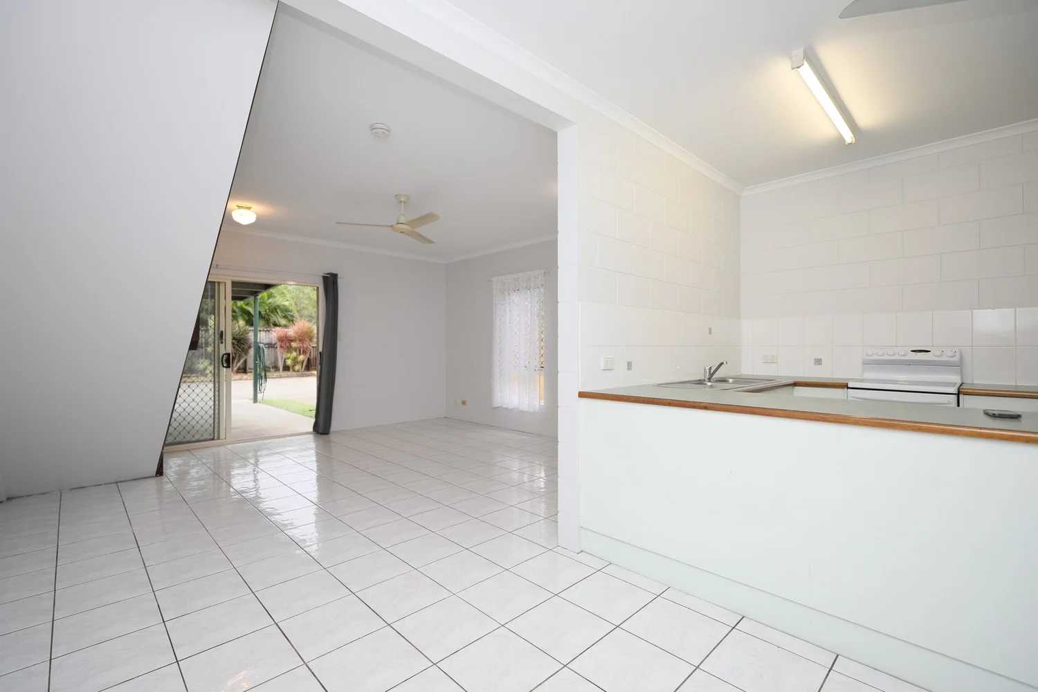 Additional image 12 of 6/18 Robert Road, Bentley Park QLD 4869