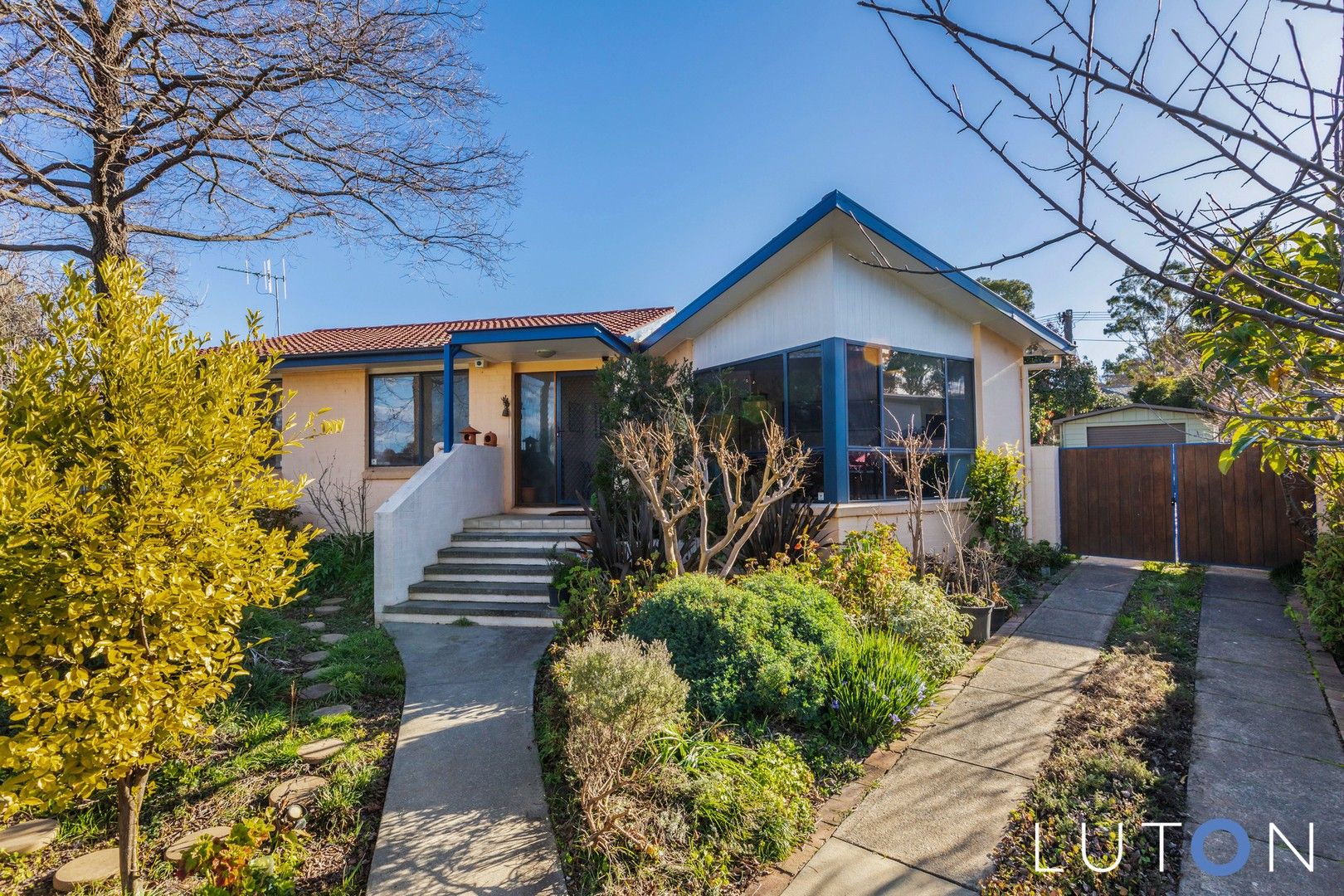 25 Elizabeth Crescent, Macquarie ACT 2614, Image 0