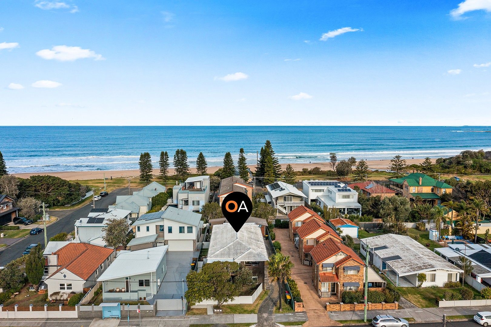 2/213 Lawrence Hargrave Drive, Thirroul NSW 2515