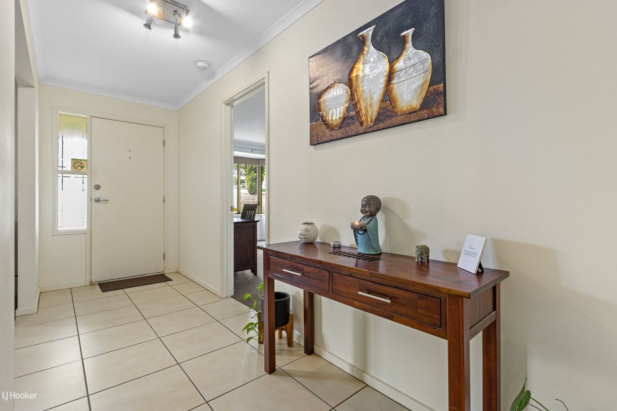 12 Swallow Drive, Hewett SA 5118, Image 2