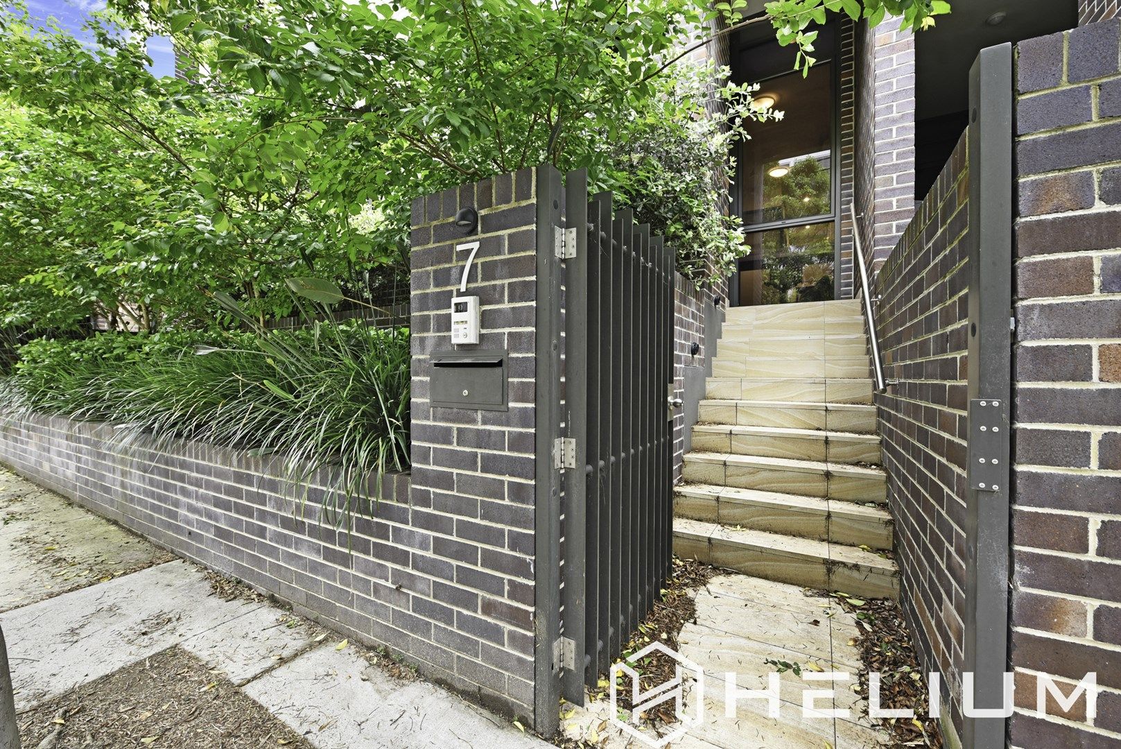 Apartment / Unit / Flat in 7 Eve Street, ERSKINEVILLE NSW, 2043