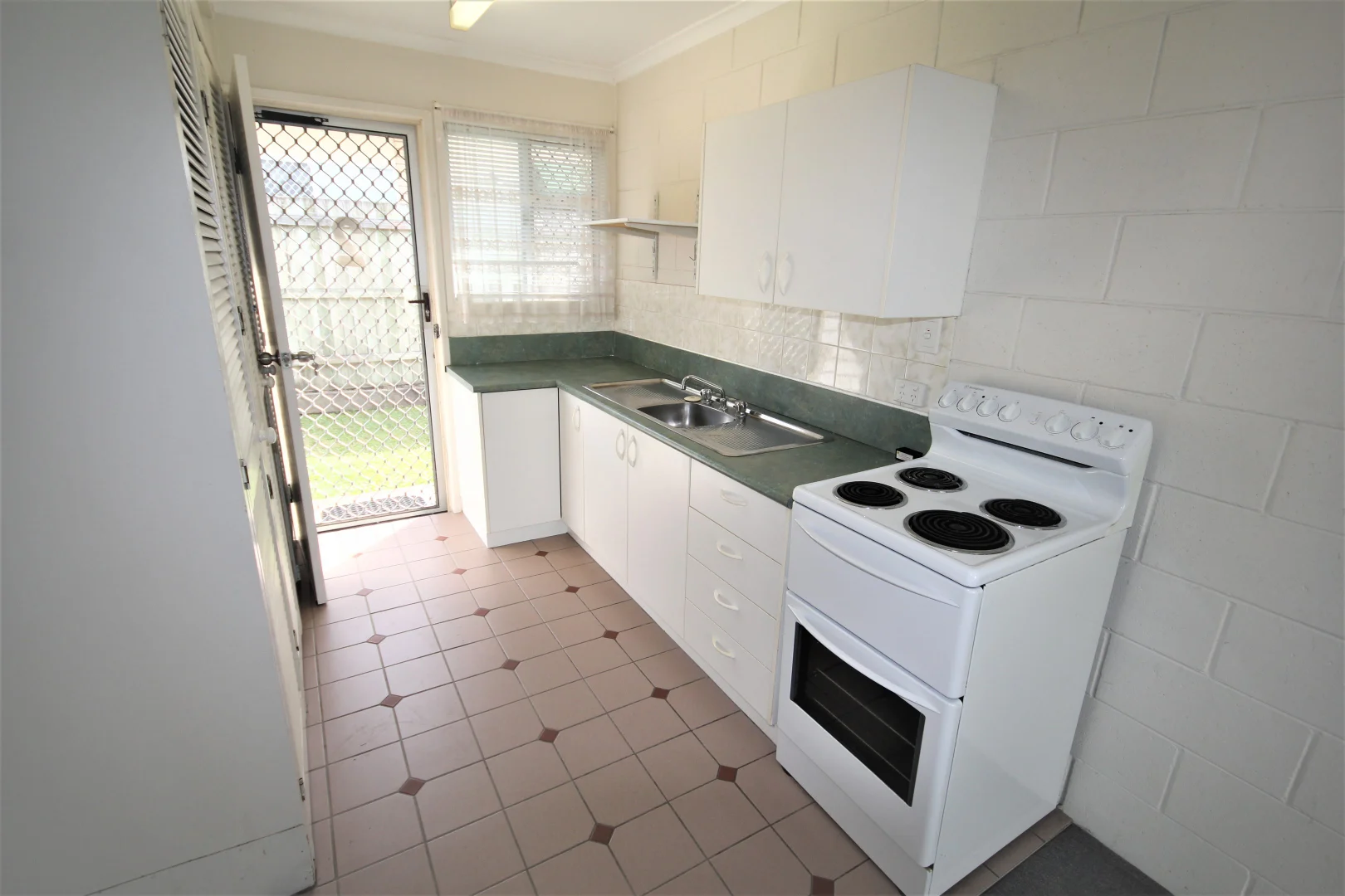 Additional image 2 of 2/11 Hinley Avenue, Maroochydore QLD 4558